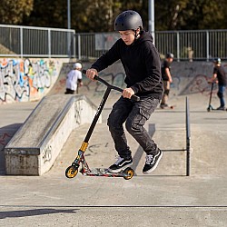 Freestyle koloběžka NILS Extreme HS221 Spider