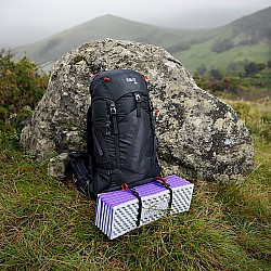 Skládací pěnová karimatka NILS Camp NC1768 s reflexní vrstvou fialová