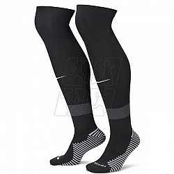 Nike Strike FQ8253-010