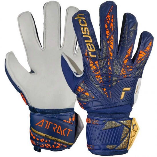 Brankárske rukavice Reusch Attrakt Solid Jr 5472515 4410