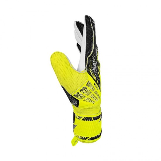 Brankárske rukavice Reusch Attrakt Solid 5570515 2014