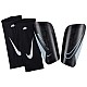 Chrániče Nike Mercurial Lite DN3611 010