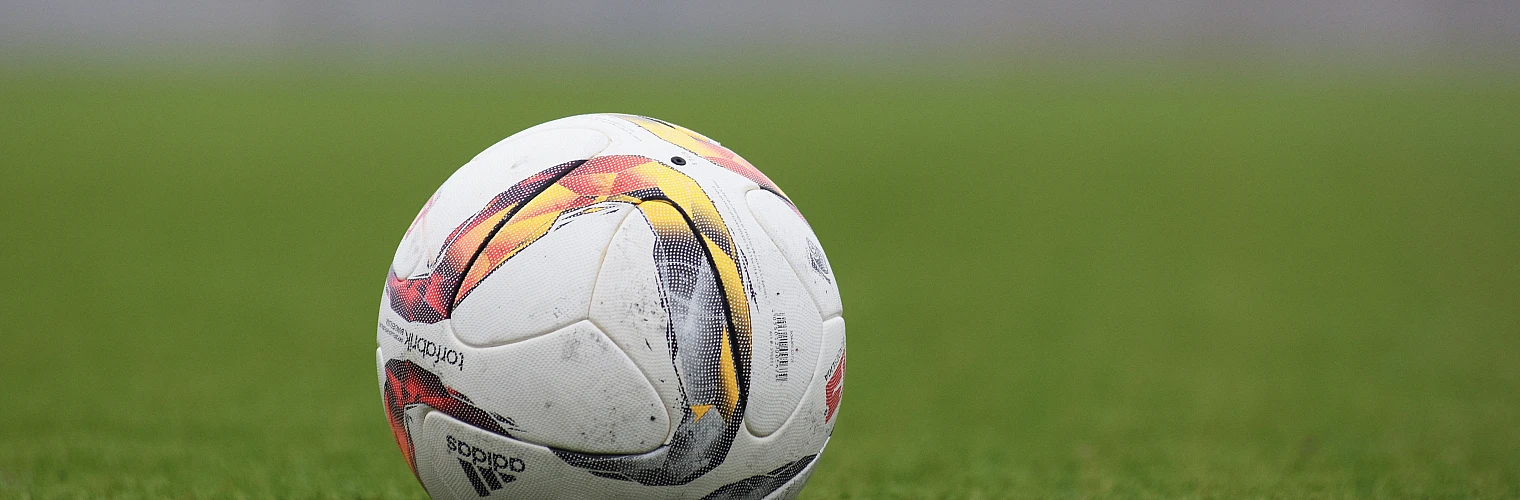 Vyznáte sa vo veľkostiach futbalových lôpt?