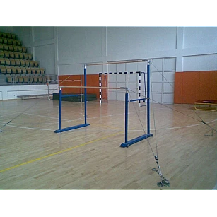 Asymetrické bradlá Marathon