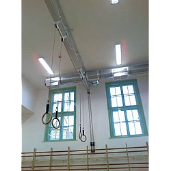 Gymnastické kruhy Marathon s koženými lanami