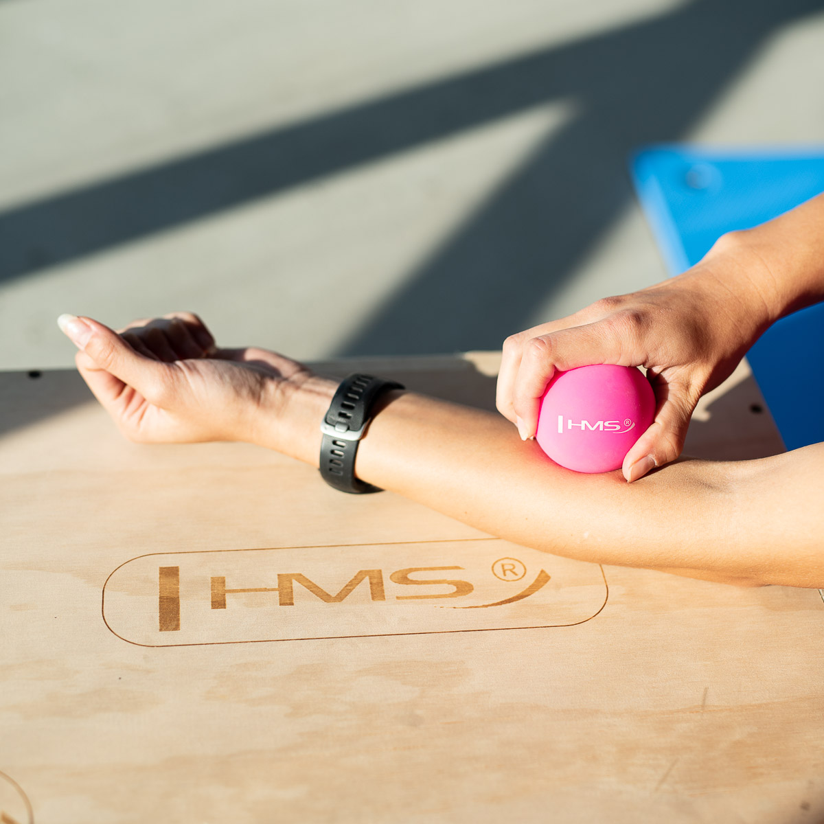 Masážní míč HMS BLC01 růžový - Lacrosse Ball
