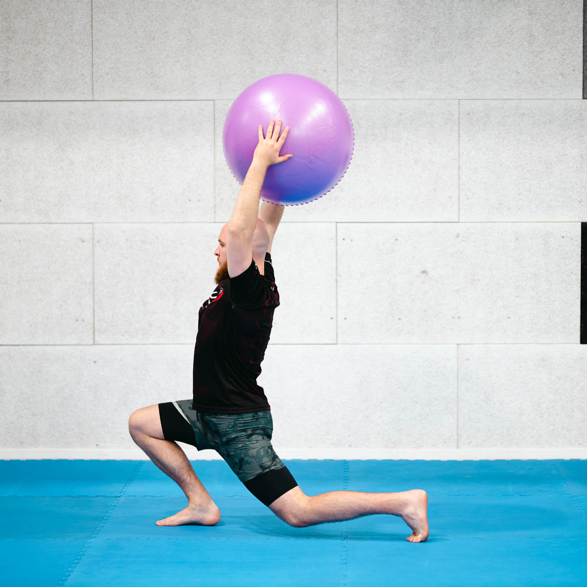 Masážní gymnastický míč HMS YB03N 55 cm fialový