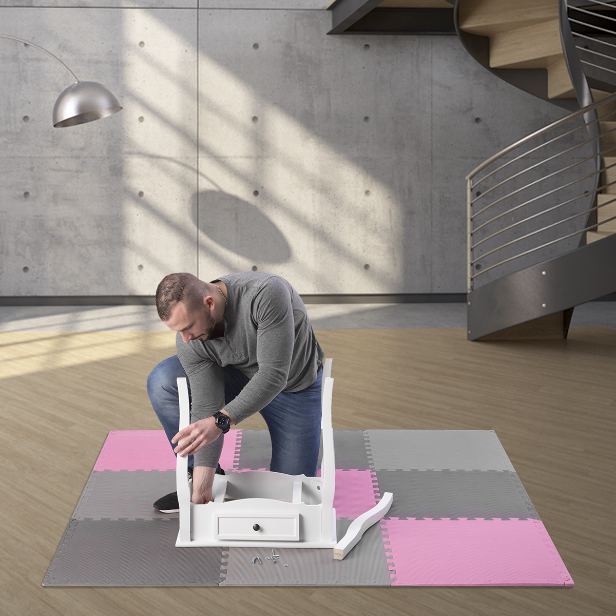 Ochranná puzzle podložka ONE Fitness MP10 růžovo-šedá