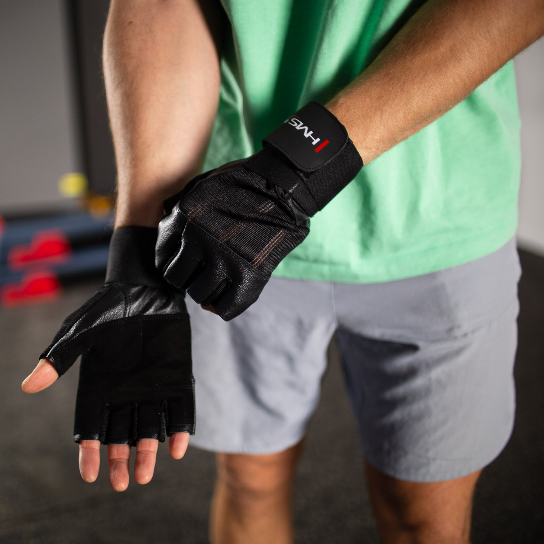 Fitness rukavice HMS RST04 černé