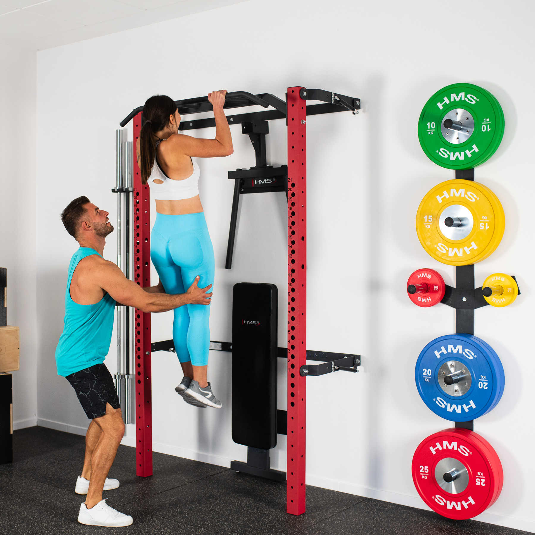Multifunkční posilovací stojan - Power Rack HMS KLT22 červený