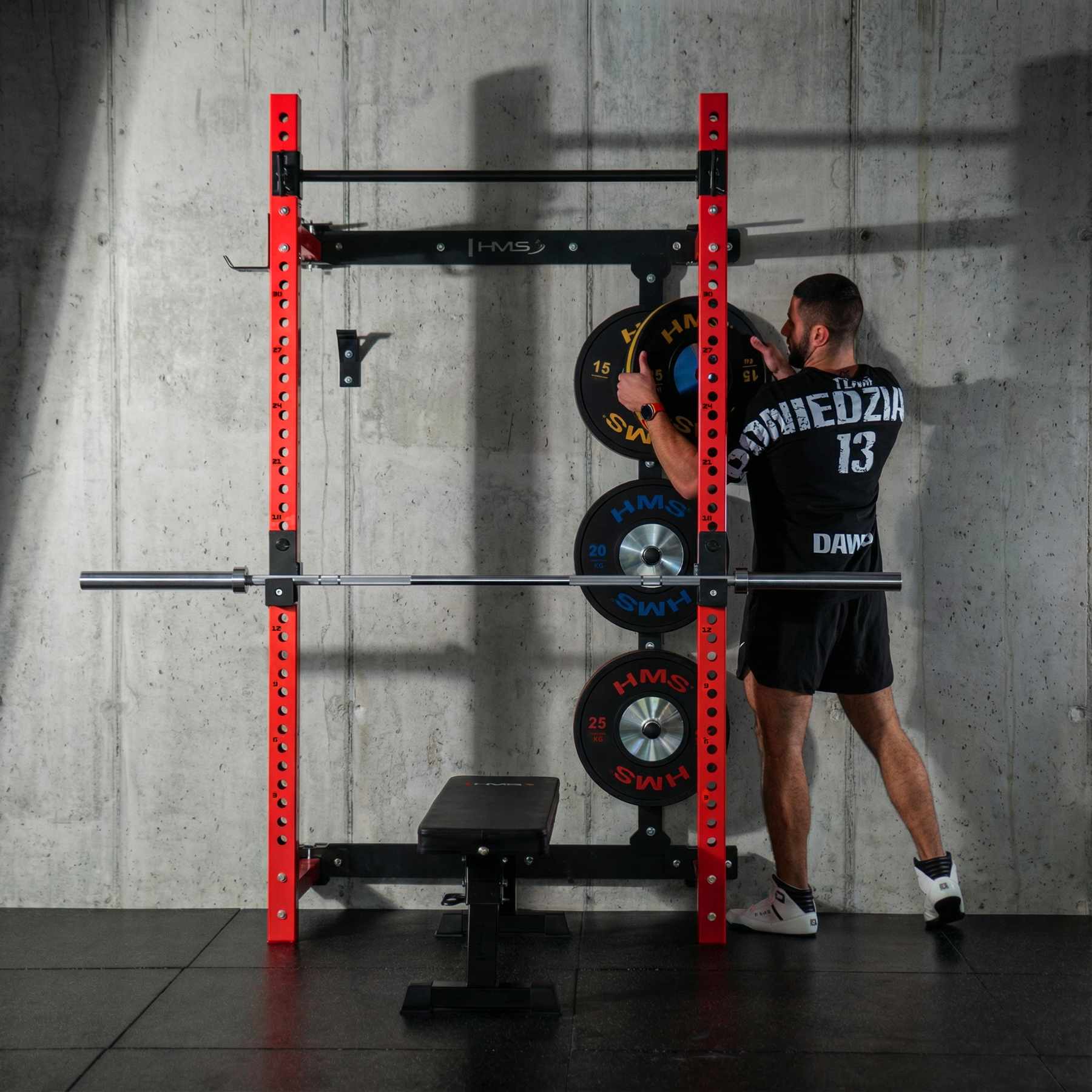 Multifunkční skládací posilovací stojan - Power Rack HMS KLT34 červený