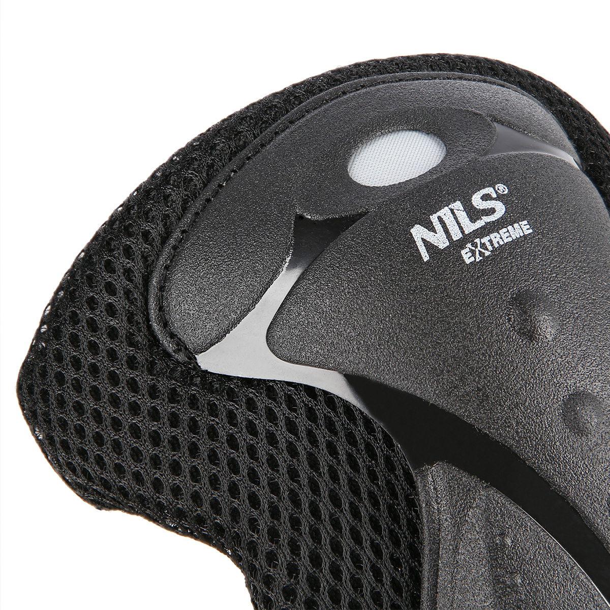 Souprava chráníčů NILS Extreme H8334 černá
