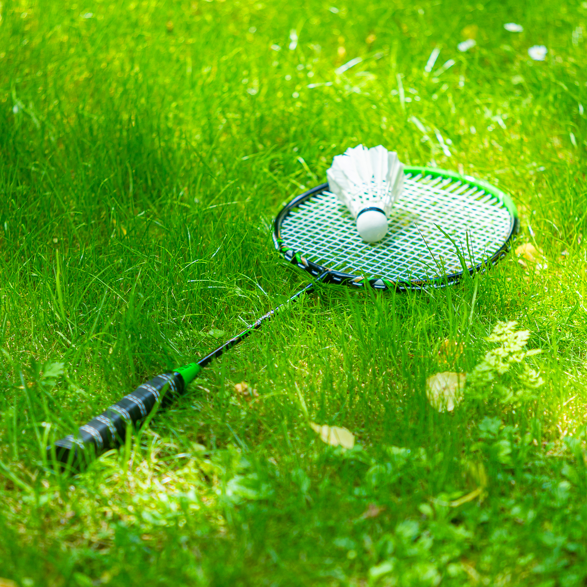 Badmintonová raketa NILS NR205