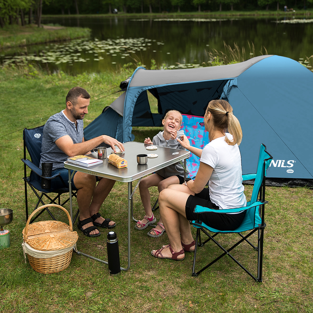 Turistický stan NILS Camp NC6012 Trekker modro-šedý
