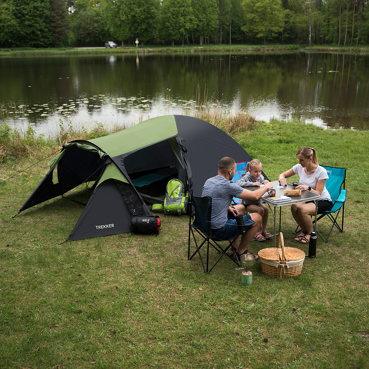 Turistický stan NILS Camp NC6012 Trekker zelený