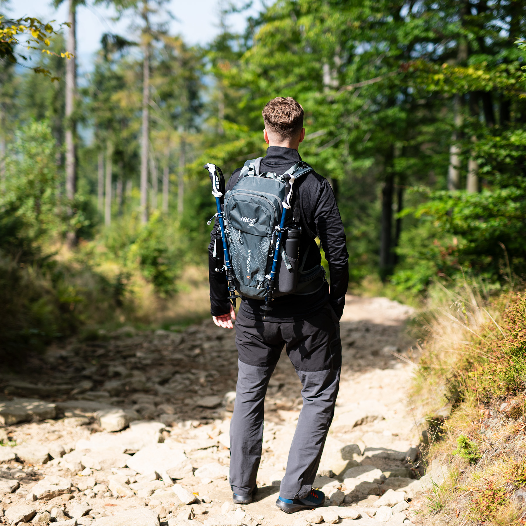 Turistický batoh NILS Camp NC1925 Wayfarer 35L šedý