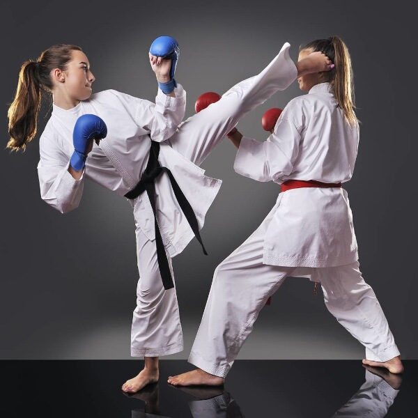 Rukavice na karate DBX BUSHIDO DBX-KM modré
