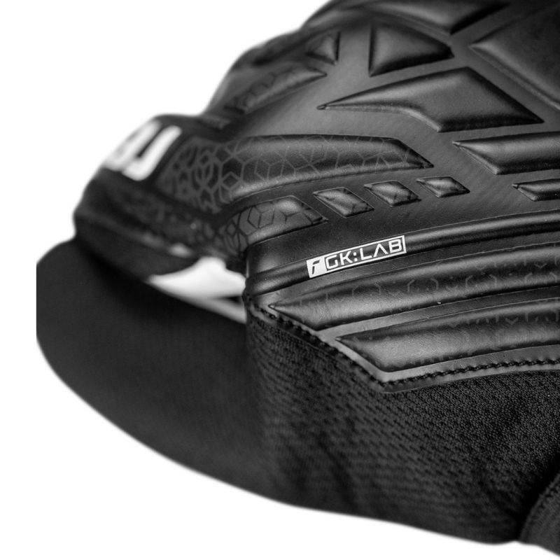 Brankárske rukavice Reusch Attrakt Starter Solid Jr 5572514 7700