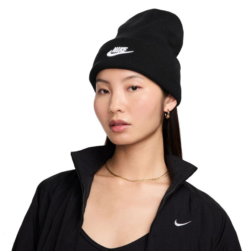 Čiapka Nike Peak HF0186-010