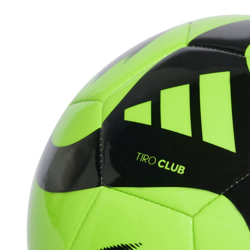 Futbalová lopta adidas Tiro Club HZ4167