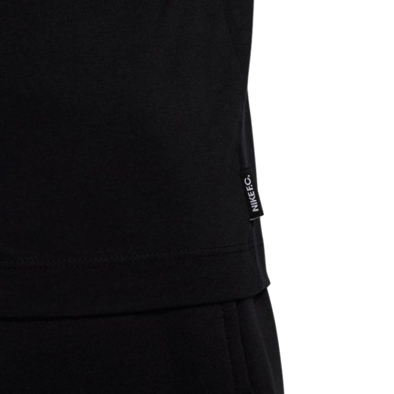 Tričko Nike NK Fc Tee Seasonal Block M DH7444 010