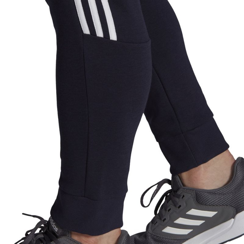 Tepláky adidas Essentials Tapered Cuff 3 Stripes M GK8977
