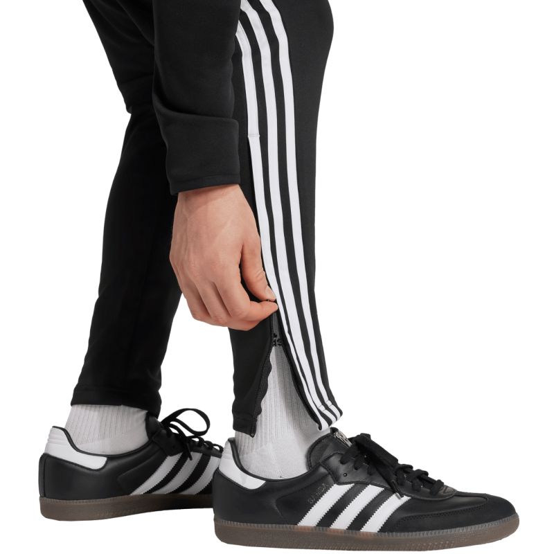 Tepláky adidas Tiro 25 Essentials Winterized M JN9470
