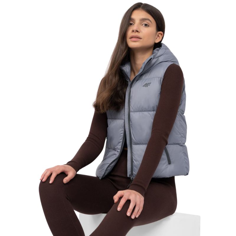 4F W H4Z22 KUDP004 32S