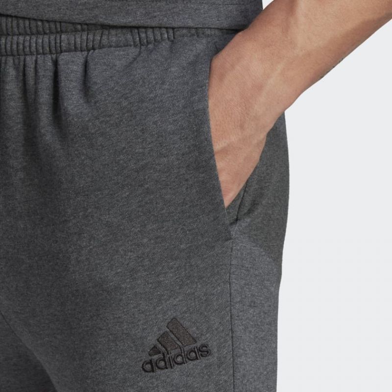 Tepláky adidas Fleece Regular Taprered Pants M HL2243