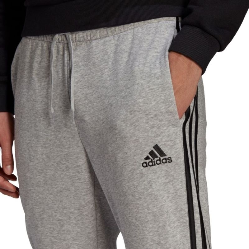Tepláky adidas Essentials Fleece M GK8824