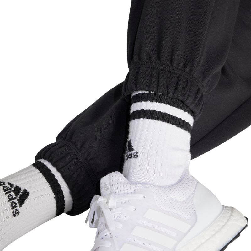 Tepláky adidas Essentials Linear French Terry Cuffed W JC5948