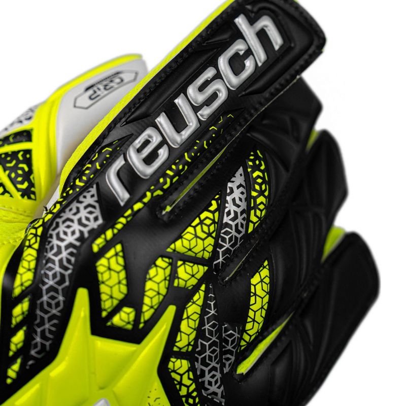 Brankárske rukavice Reusch Attrakt Grip M 5570815 2014