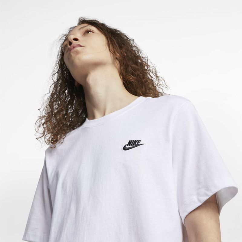Tričko Nike NSW Club M AR4997-101