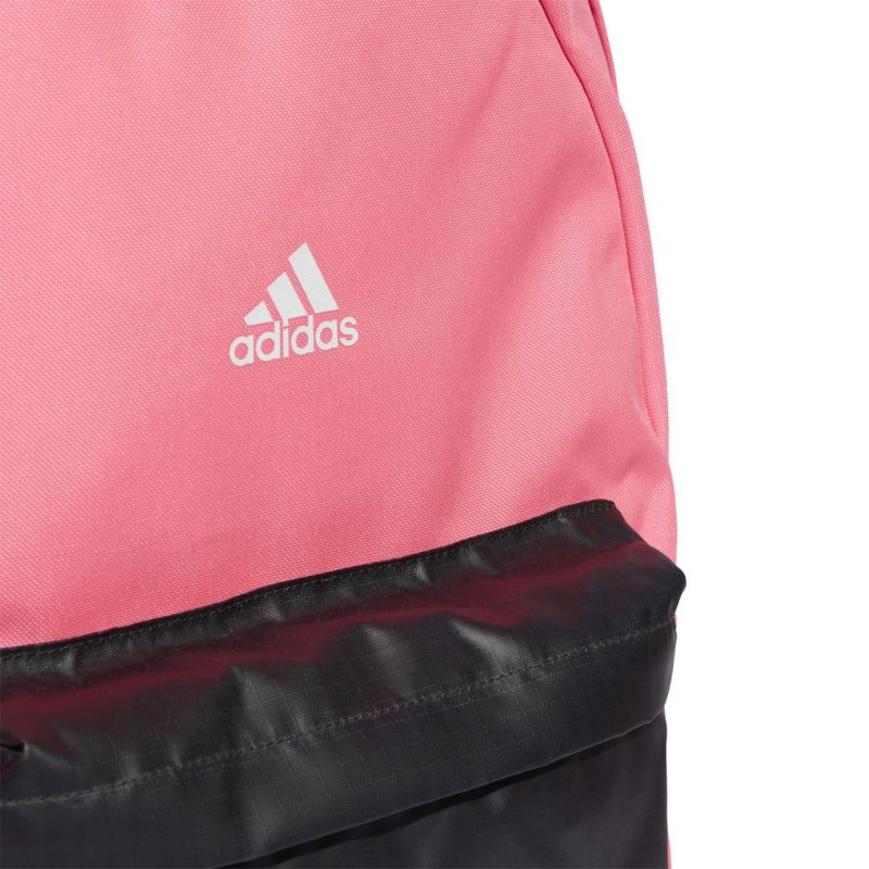 Ruksak adidas Classic Badge of Sport 3-Stripes IK5723
