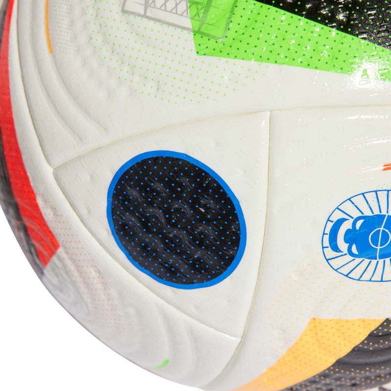 Futbalová lopta adidas Fussballliebe Euro24 Pro IQ3682