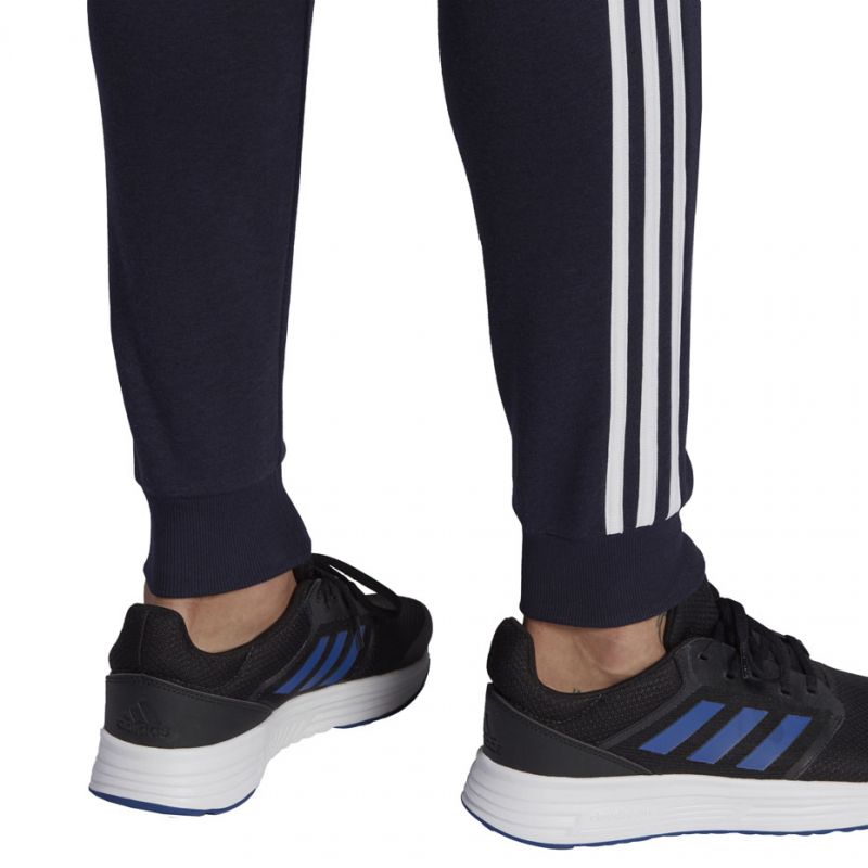 Tepláky adidas Essentials Slim 3 Stripes Pants M GM1090