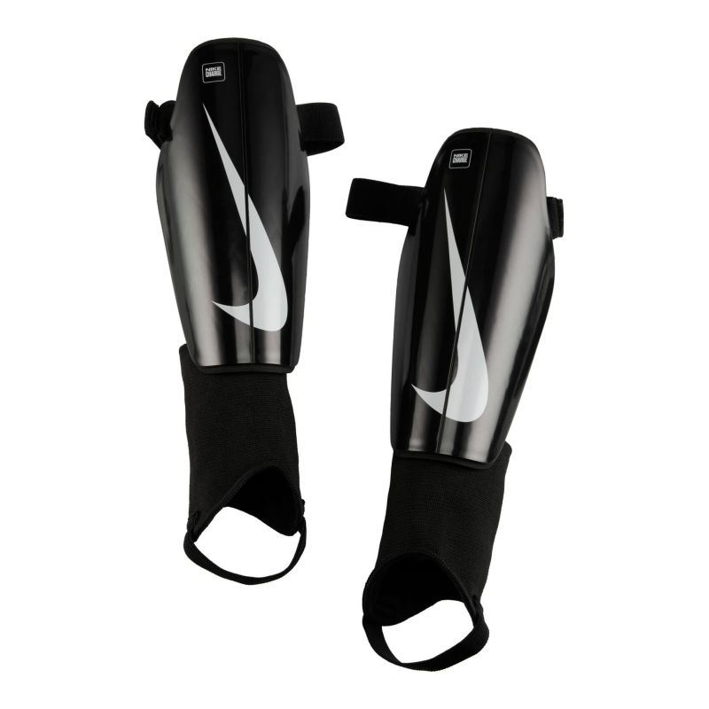Chrániče Nike Charge DX4608-010