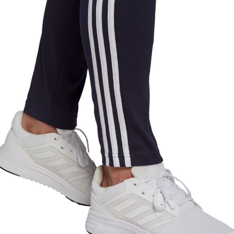 Tepláky adidas Essentials Single M GK8997