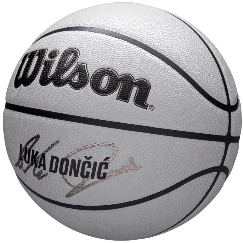 Wilson NBA Player Icon Uv Bskt Doncic WZ4030701XB